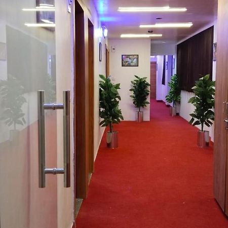 Hotel Royal Relax Gandhinagar Eksteriør bilde